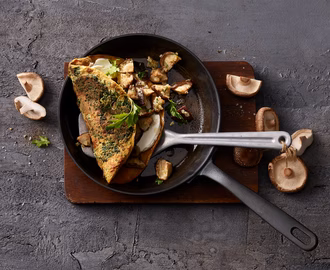 spinat_omelette_mit_shitake_und_frischkaese_010425_website